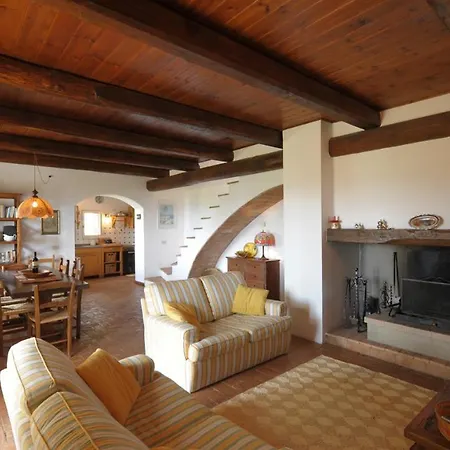 Casale Sally 6, Emma Villa Baschi